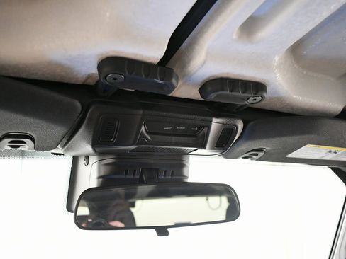 Used 2024 Jeep Wrangler Unlimited Sahara image 28