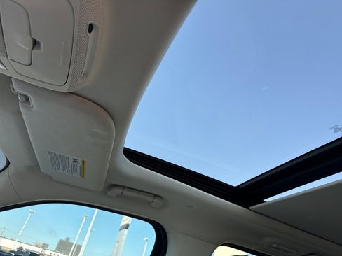 Used 2021 Lincoln Navigator Black Label w/ Special Edition Package image 12