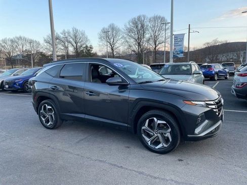 Used 2023 Hyundai Tucson SEL w/ Convenience Package image 2