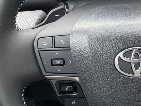 Certified 2026 Toyota Camry SE w/ Convenience Package image 12