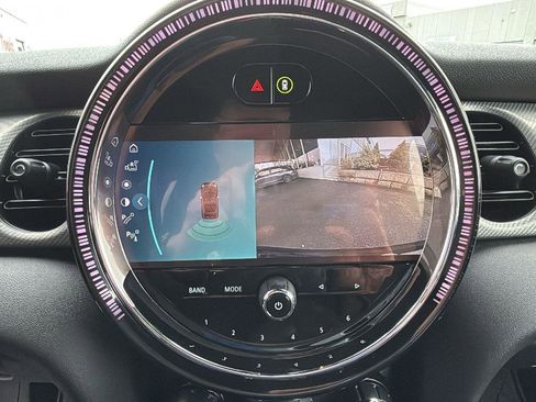 Used 2023 MINI Cooper S image 11