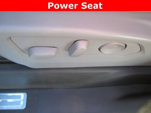 Certified 2024 GMC Sierra 2500 SLE w/ SLE Convenience Package image 22