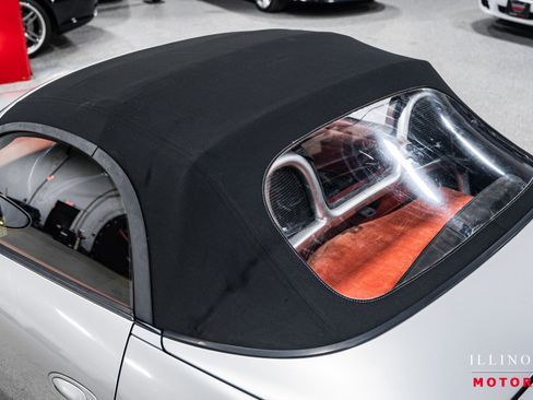 Used 1998 Porsche Boxster image 39