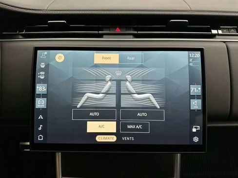 New 2026 Land Rover Range Rover Long Wheelbase SE image 25