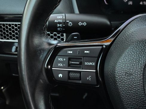 Used 2023 Honda Civic Sport image 30