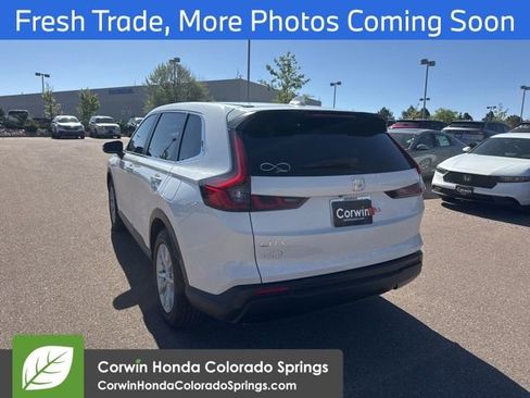 Used 2024 Honda CR-V EX image 5