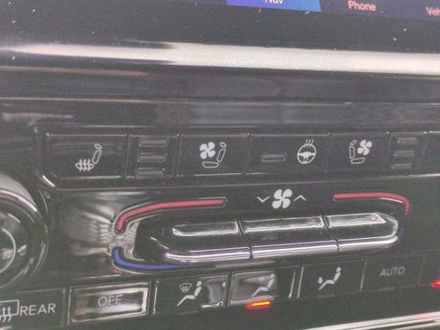 Used 2021 Jeep Grand Cherokee L Summit w/ Advanced Protech Group IV image 22