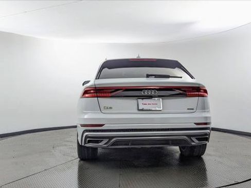 Used 2021 Audi Q8 Premium Plus AWD/4WD image 7