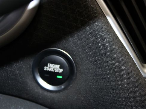 Used 2023 Chevrolet Malibu LT image 36