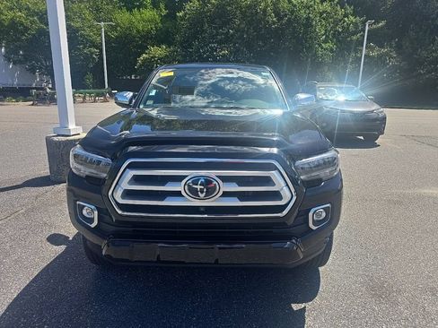 Used 2023 Toyota Tacoma Limited AWD/4WD image 2