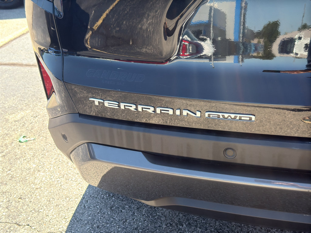 Certified 2025 GMC Terrain Elevation AWD/4WD image 8
