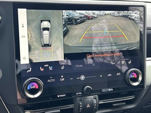 Used 2024 Lexus GX 550 image 39