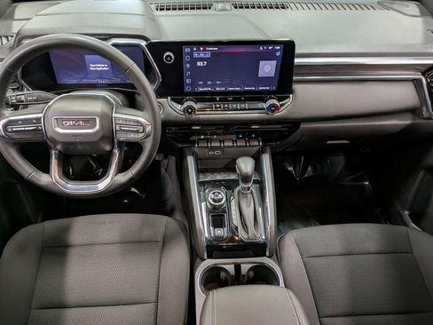 Used 2024 GMC Canyon Elevation image 23