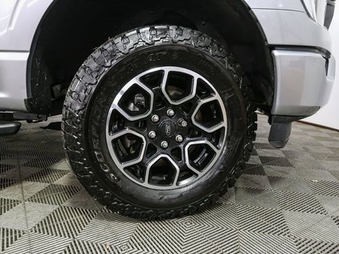 Used 2021 Ford F150 XLT w/ Equipment Group 302A High image 14