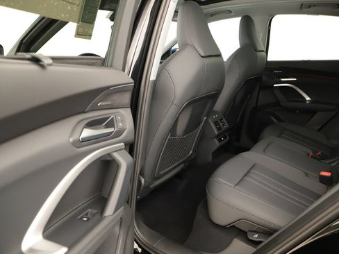 New 2026 Audi Q5 Premium Plus AWD/4WD image 32