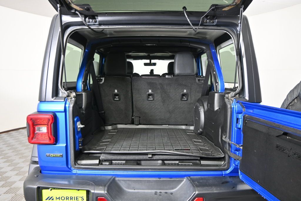 Used 2021 Jeep Wrangler Unlimited Rubicon AWD/4WD image 16