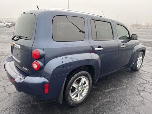 Used 2009 Chevrolet HHR LT image 4
