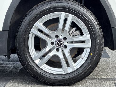 Used 2021 Mercedes-Benz GLA 250 image 32