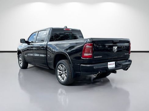 Used 2019 RAM 1500 Laramie AWD/4WD image 5
