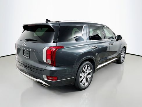 Used 2022 Hyundai Palisade Limited image 4