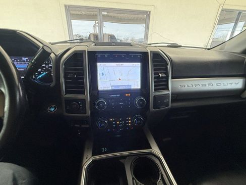 Used 2020 Ford F350 Lariat w/ Lariat Ultimate Package image 24