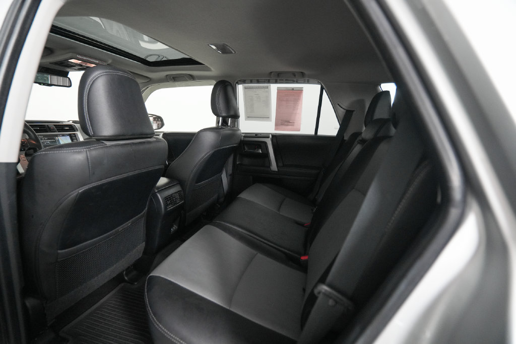 Used 2021 Toyota 4Runner SR5 Premium w/ Moonroof Package AWD/4WD image 13