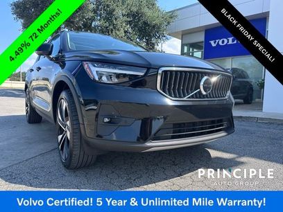 Certified 2023 Volvo XC40 B5 Plus w/ Protection Package Premier