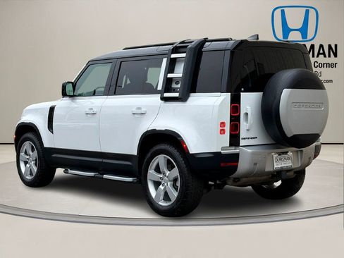 Used 2021 Land Rover Defender 110 S image 4