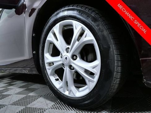 Used 2012 Ford Fusion SE FWD image 2
