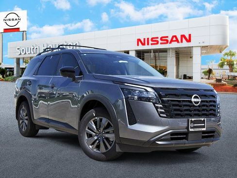 New 2026 Nissan Pathfinder SV FWD image 1
