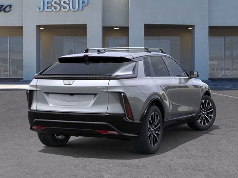 New 2025 Cadillac Lyriq Sport image 4