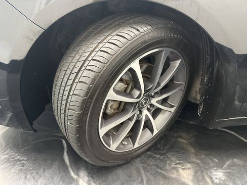 Used 2015 Acura TLX V6 w/ Technology Package image 29