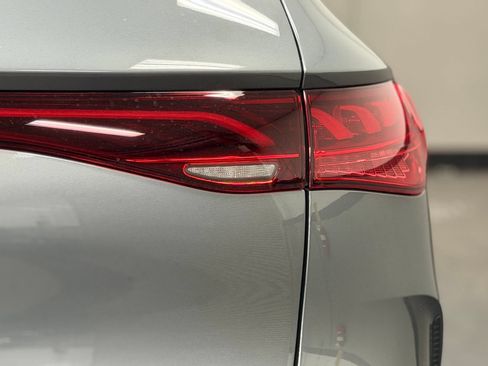 Certified 2023 Mercedes-Benz EQE 350+ SUV image 15