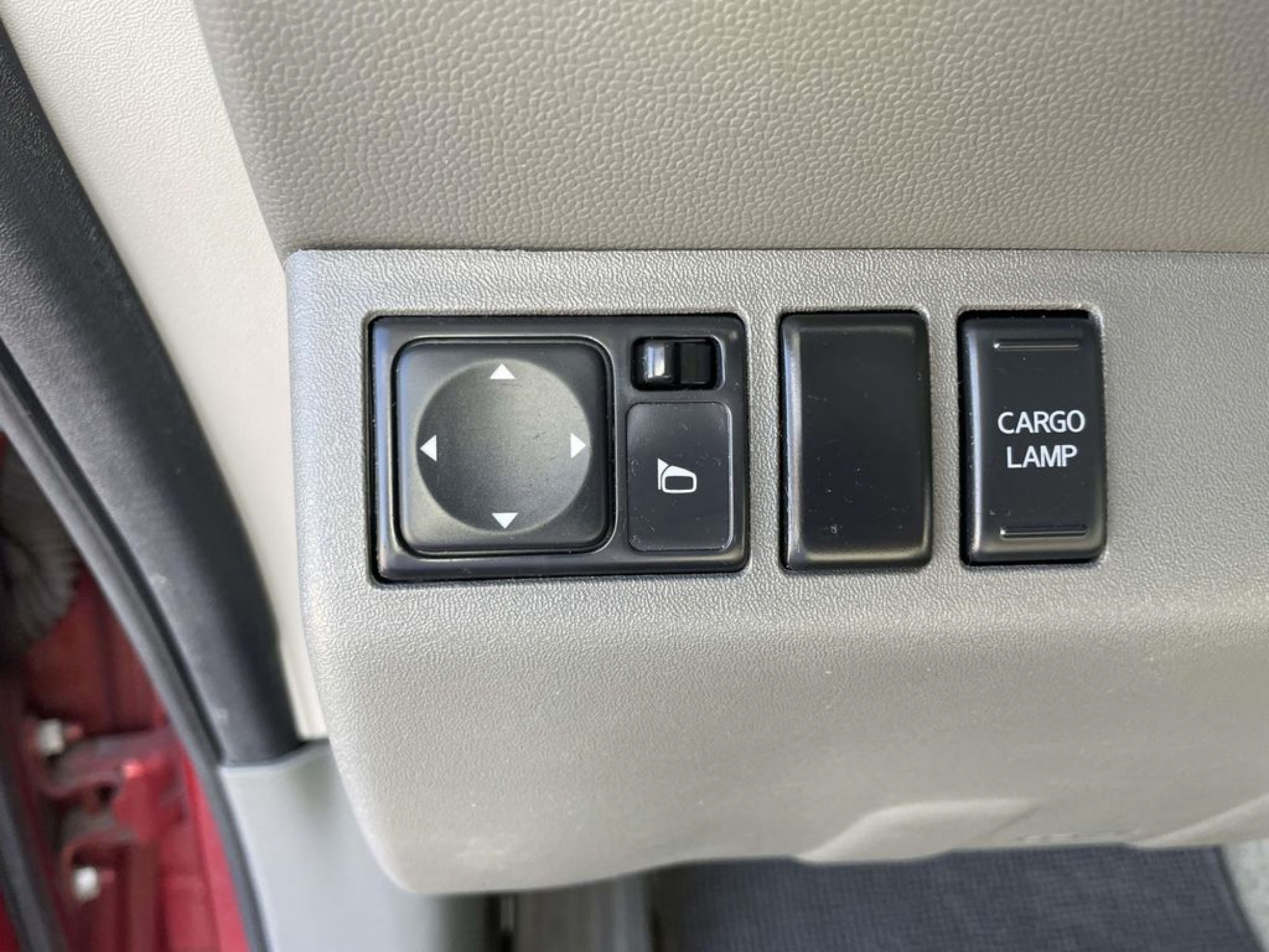 Used 2014 Nissan Frontier SV w/ SV Value Truck Package RWD image 24