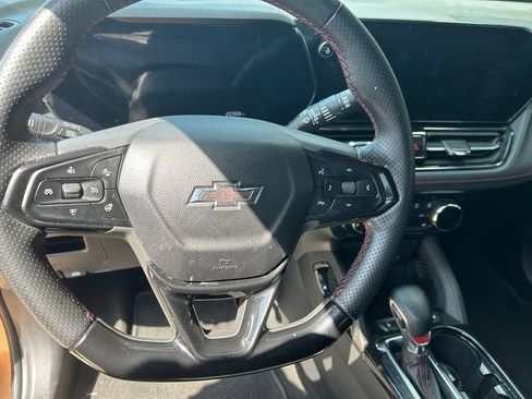 Used 2024 Chevrolet TrailBlazer RS w/ Driver Confidence Package FWD image 5