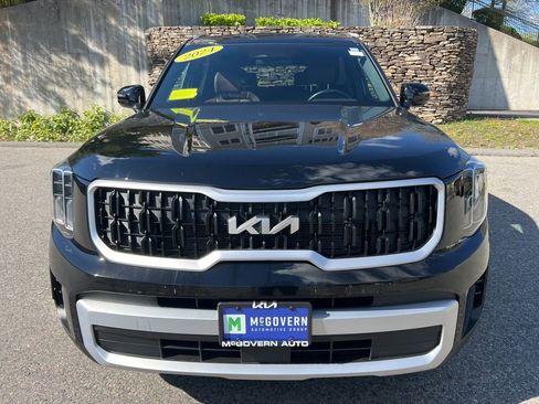 Certified 2024 Kia Telluride EX w/ EX Captain's Chair Package AWD/4WD image 9