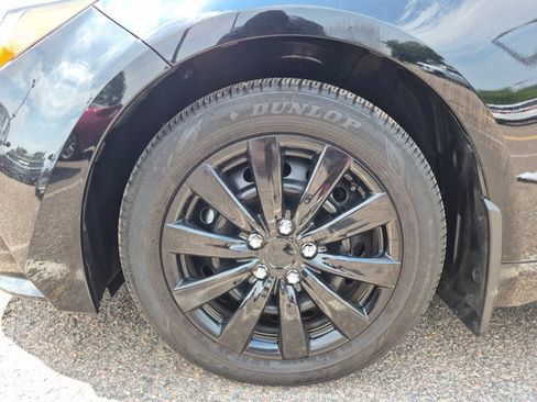 Used 2024 Toyota Corolla LE FWD image 25