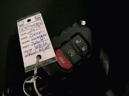 Used 2019 Jeep Wrangler Unlimited Sport S AWD/4WD image 13