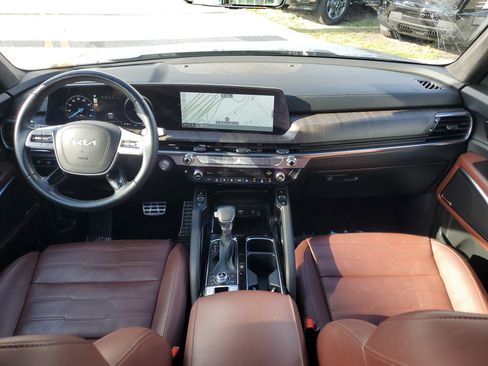 Used 2024 Kia Telluride SX Prestige image 23
