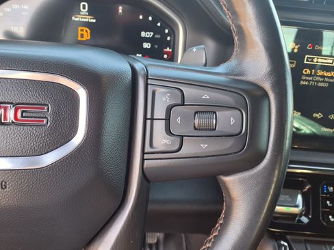 Used 2022 GMC Sierra 1500 AT4 w/ AT4 Preferred Package AWD/4WD image 18