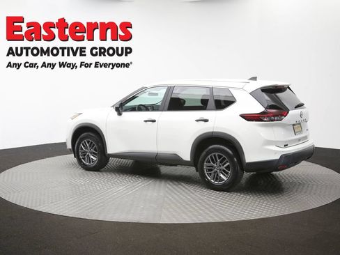 Used 2024 Nissan Rogue S AWD/4WD image 63