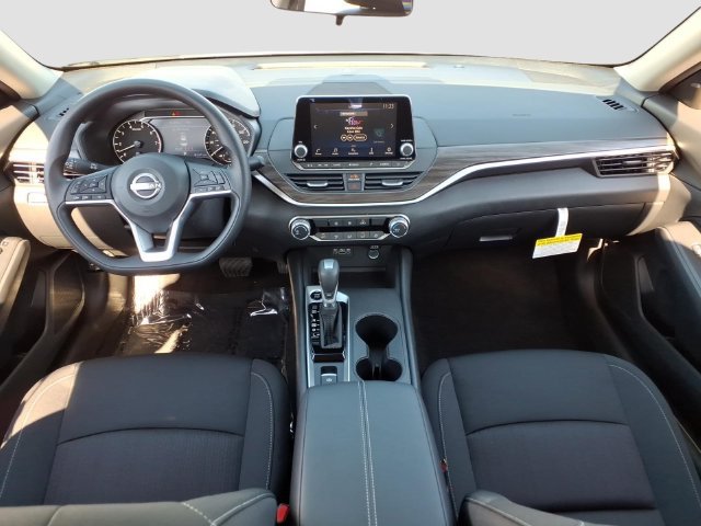 Used 2026 Nissan Altima 2.5 SV AWD/4WD image 19