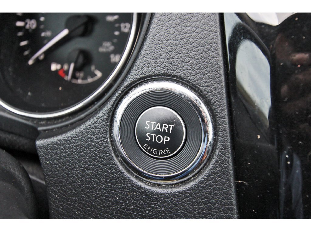 Used 2021 Nissan Rogue Sport SV FWD image 28