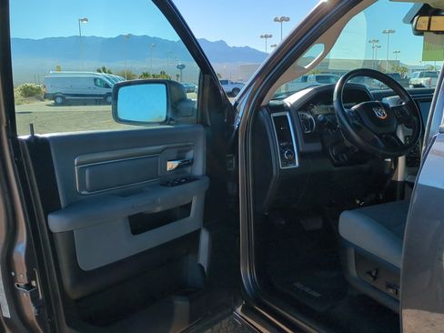 Used 2017 RAM 1500 Big Horn image 12