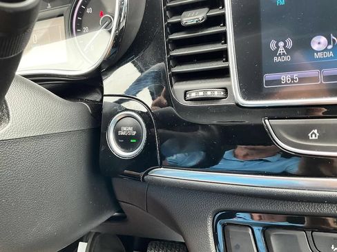Used 2018 Buick Encore Preferred AWD/4WD image 24