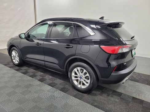 Used 2020 Ford Escape SE AWD/4WD image 3