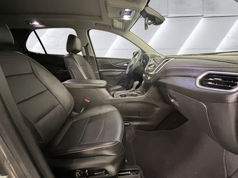 Used 2018 Chevrolet Equinox Premier image 13