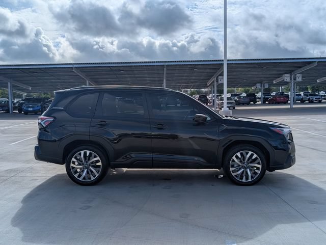 Certified 2025 Subaru Forester Touring AWD/4WD image 6