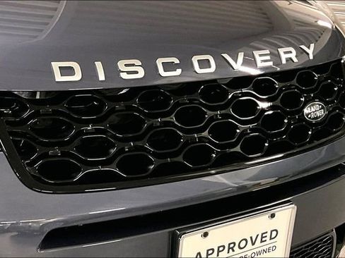 Certified 2025 Land Rover Discovery Sport S image 31
