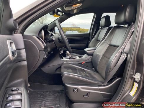 Used 2019 Jeep Grand Cherokee Altitude image 24